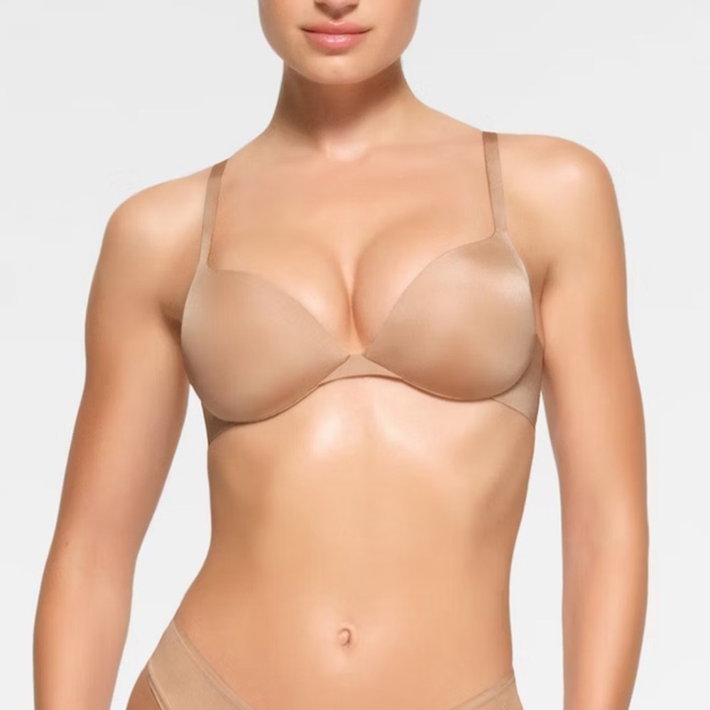 NWOT SKIMS Teardrop Push Up Bra